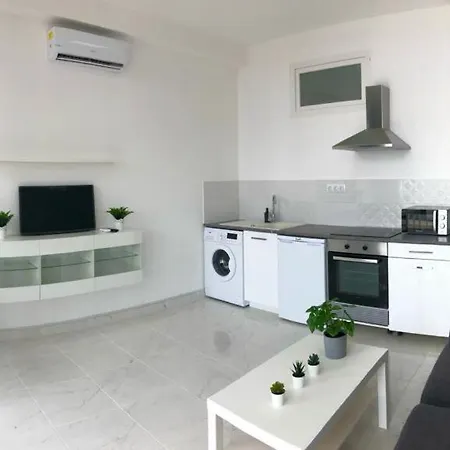 Panoramic Views @ Apartment Adel *
